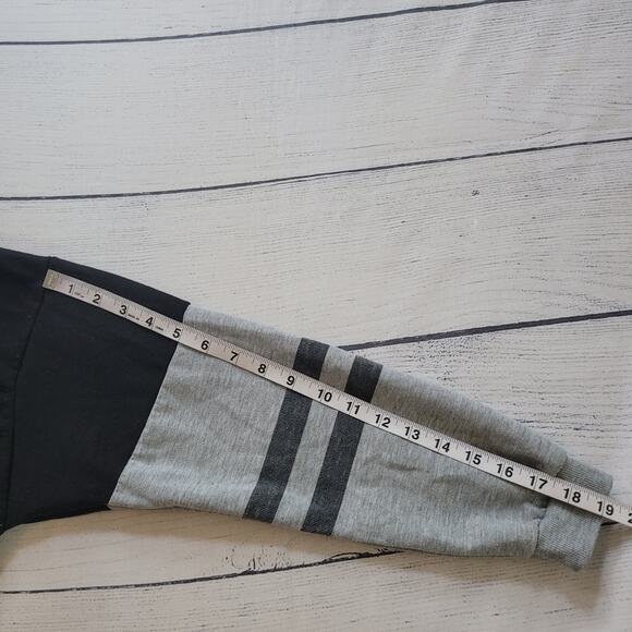 rue21 Size M Crewneck Pullover Taco Tunic Sweatshirt Let's Taco 'Bout It - Picture 6 of 9